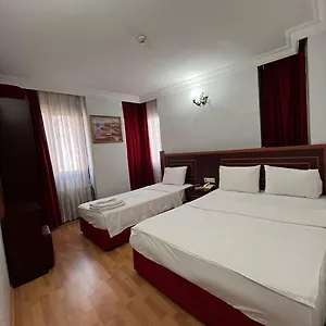 Hotel Red White, Istanbul